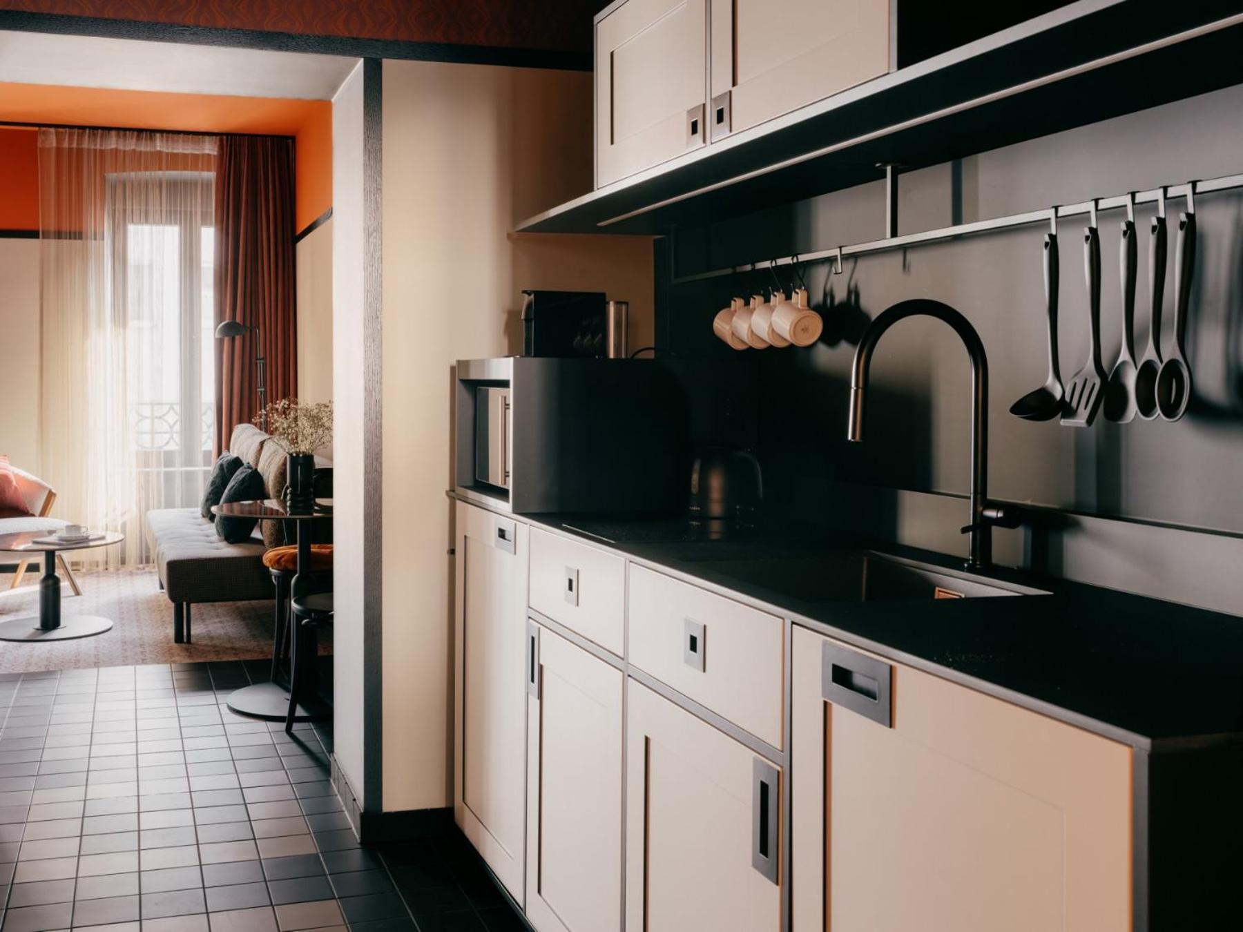 Weltwien Luxury Art Apartments & Free Parking Extérieur photo